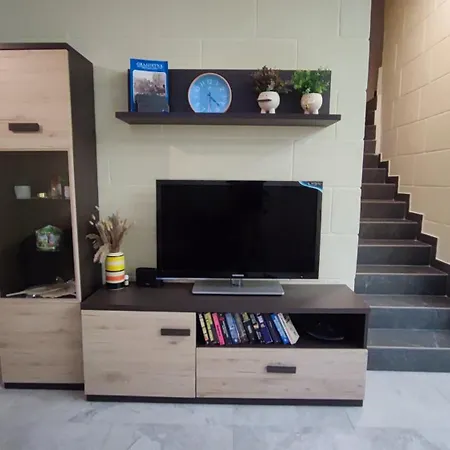 Brand New Designer Townhouse - Sunset Views *